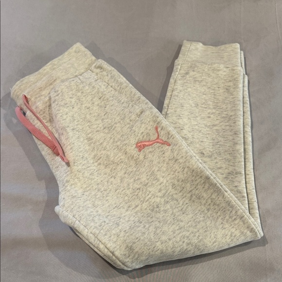 Puma Girl’s Grey Heather & Pink Sweatpants Fleece Cuffed Size M (7/8) - Picture 1 of 10